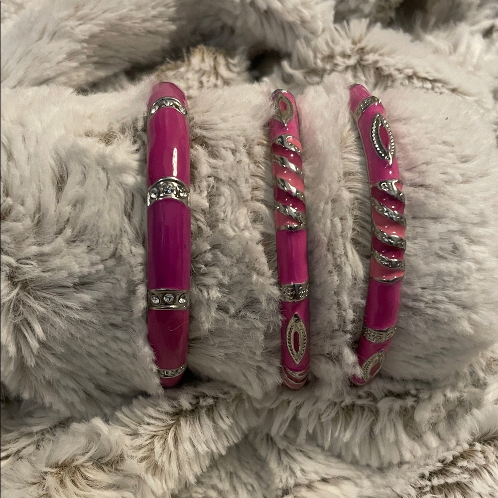 Elegant Pink and Silver Bangle Set